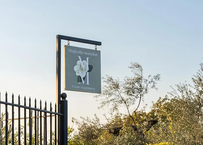 Magnolia Mansion וילה קלמאטה