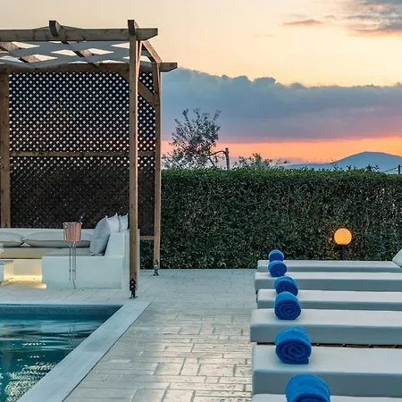 Magnolia Mansion Villa