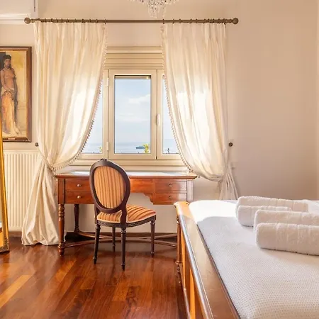 Villa Magnolia Mansion