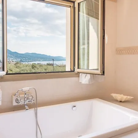 Magnolia Mansion Villa Kalamata