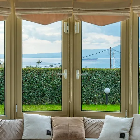 Villa Magnolia Mansion