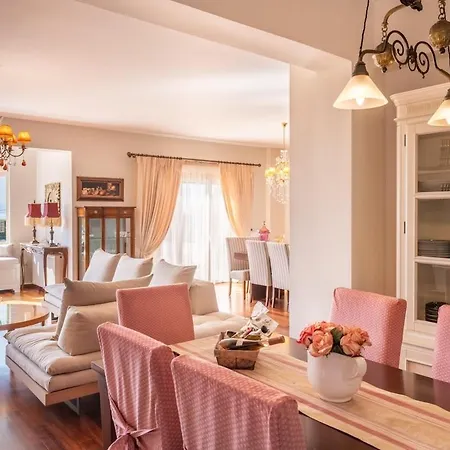 Villa Magnolia Mansion Kalamata