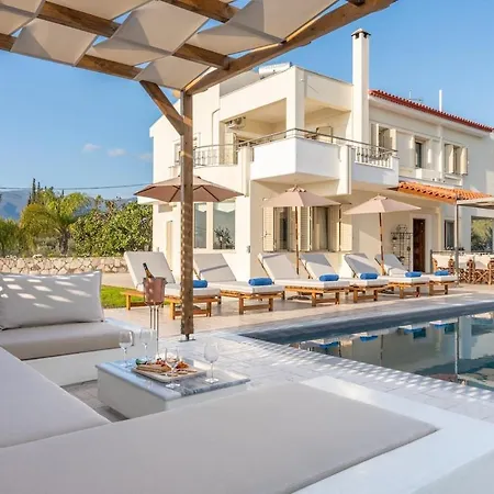 Magnolia Mansion Kalamata