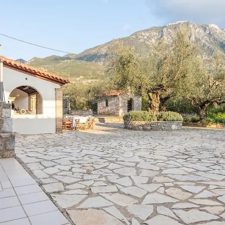 Magnolia Mansion * Kalamata