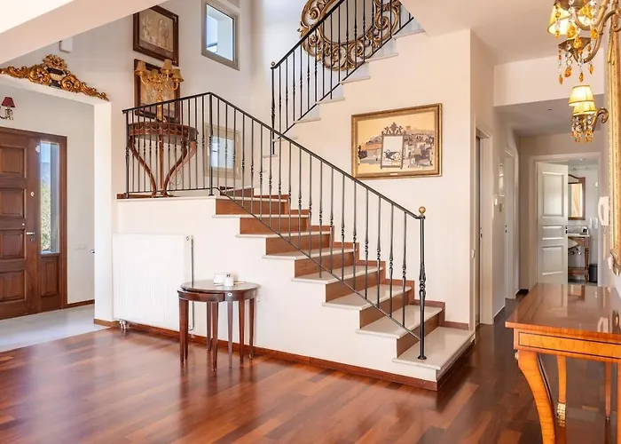 Magnolia Mansion Villa *