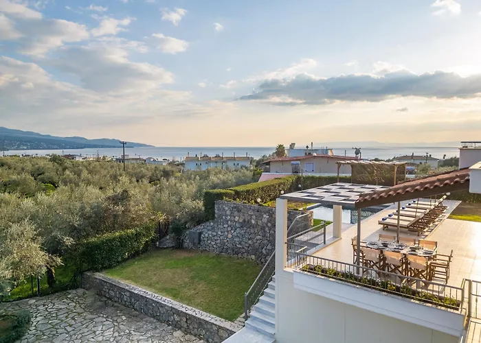 Magnolia Mansion Villa