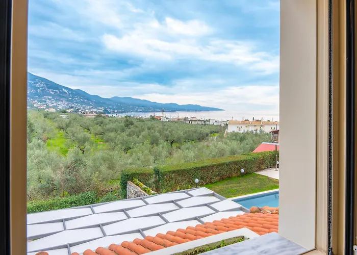 Magnolia Mansion Villa *